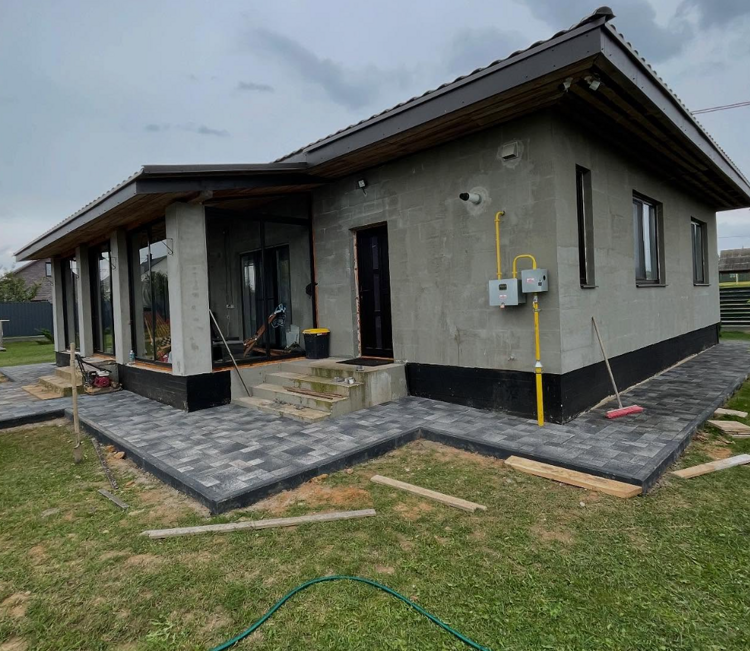 otmostka_iz_trot_plitki_4