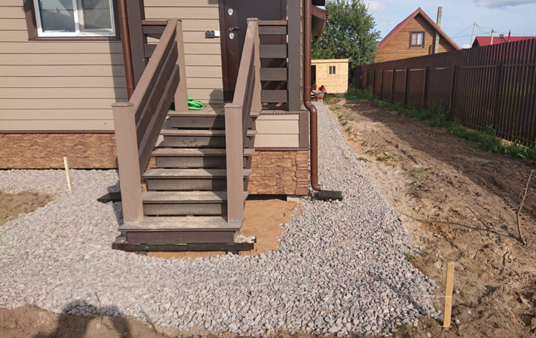 otmostka_iz_graviya_17