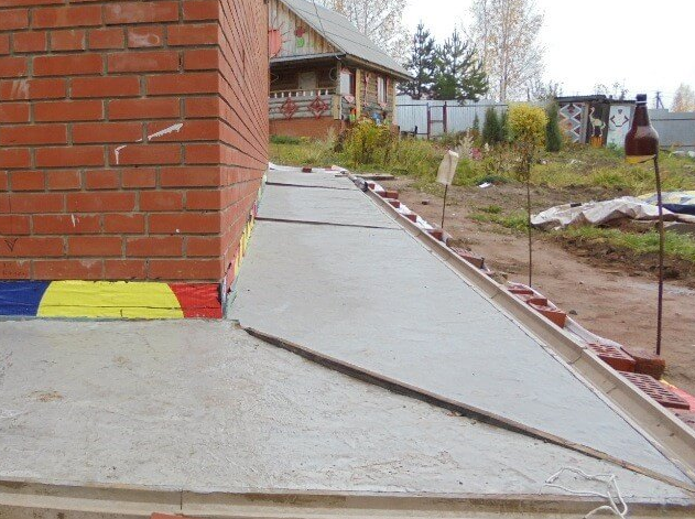 betonnaya_otmostka_33