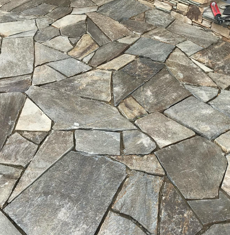 otmostka_iz_plitnika_13