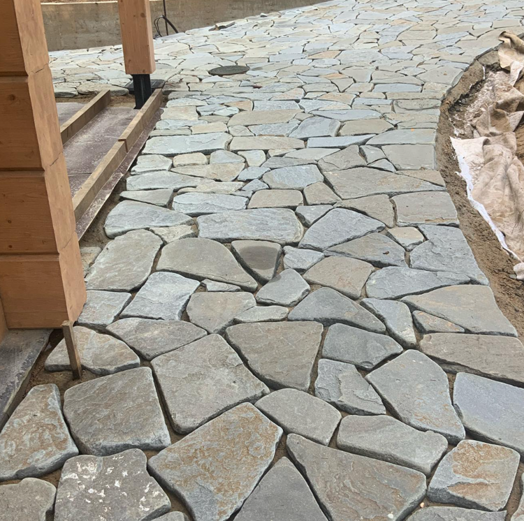 otmostka_iz_plitnika_24