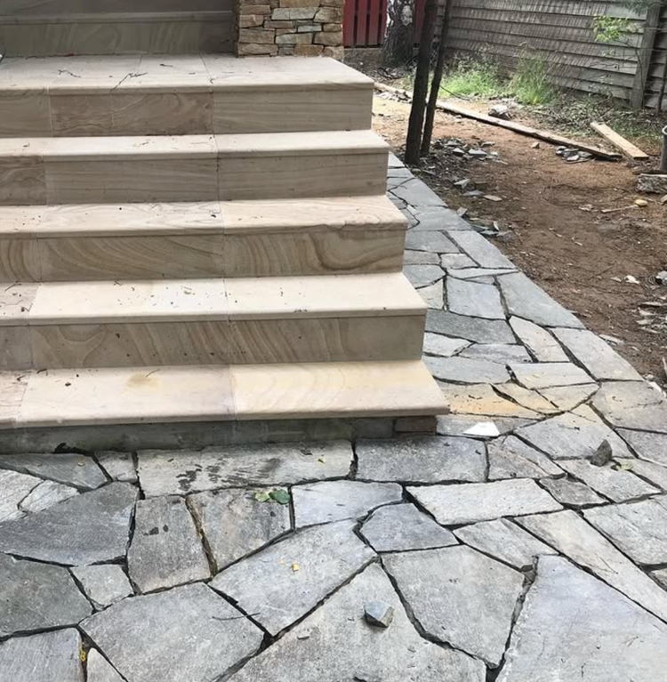 otmostka_iz_plitnika_14