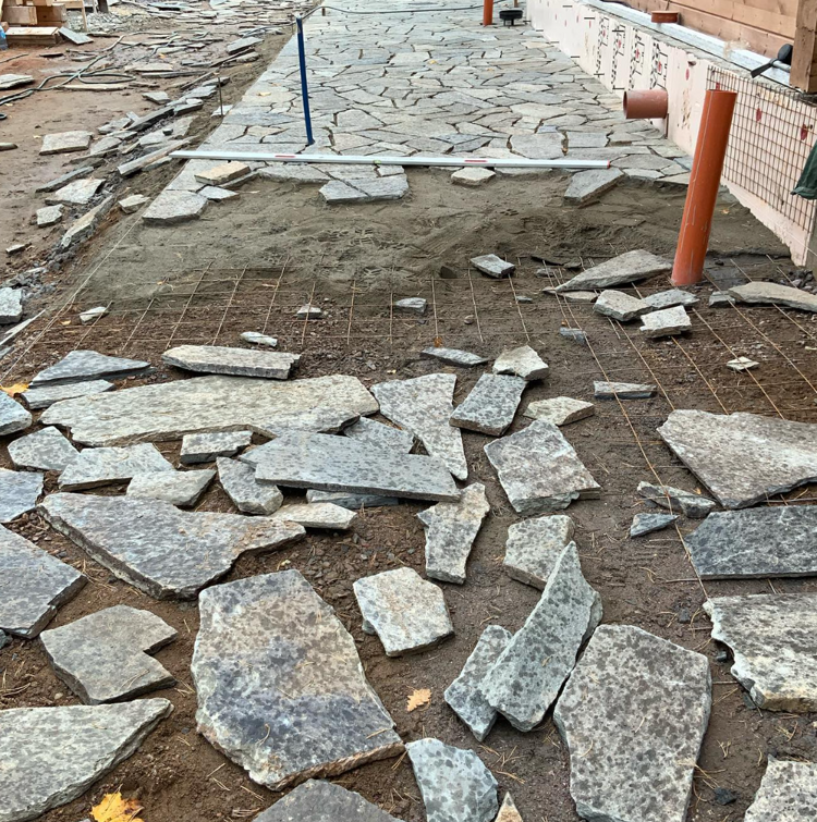 otmostka_iz_plitnika_20