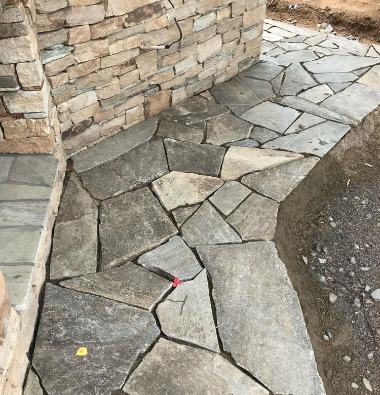 otmostka_iz_plitnika_12