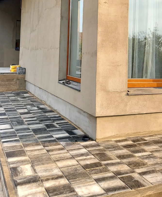 bruschatochnaya_otmostka_17